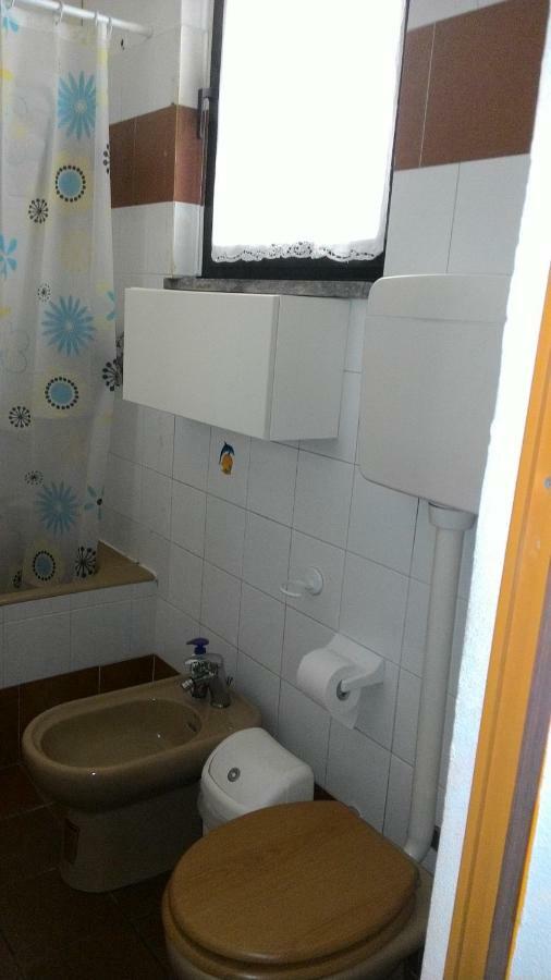 Roxy'S House Apartamento Saronno Exterior foto